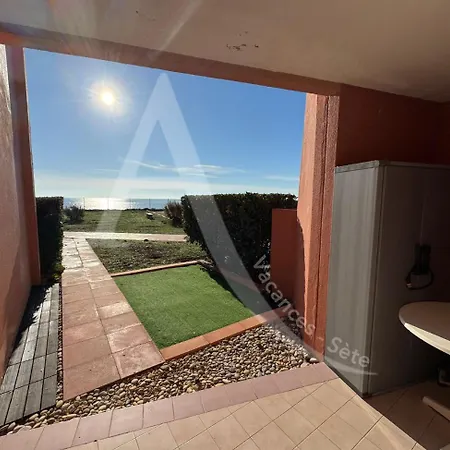 4 Personnes Vue Jardin Dans Avec Piscine Appartamento